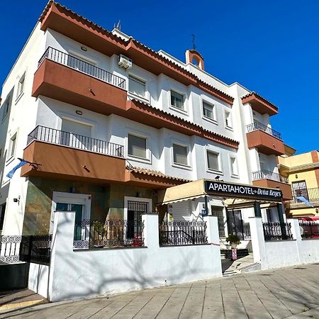 Apartahotel Dona Reyes チピオナ エクステリア 写真